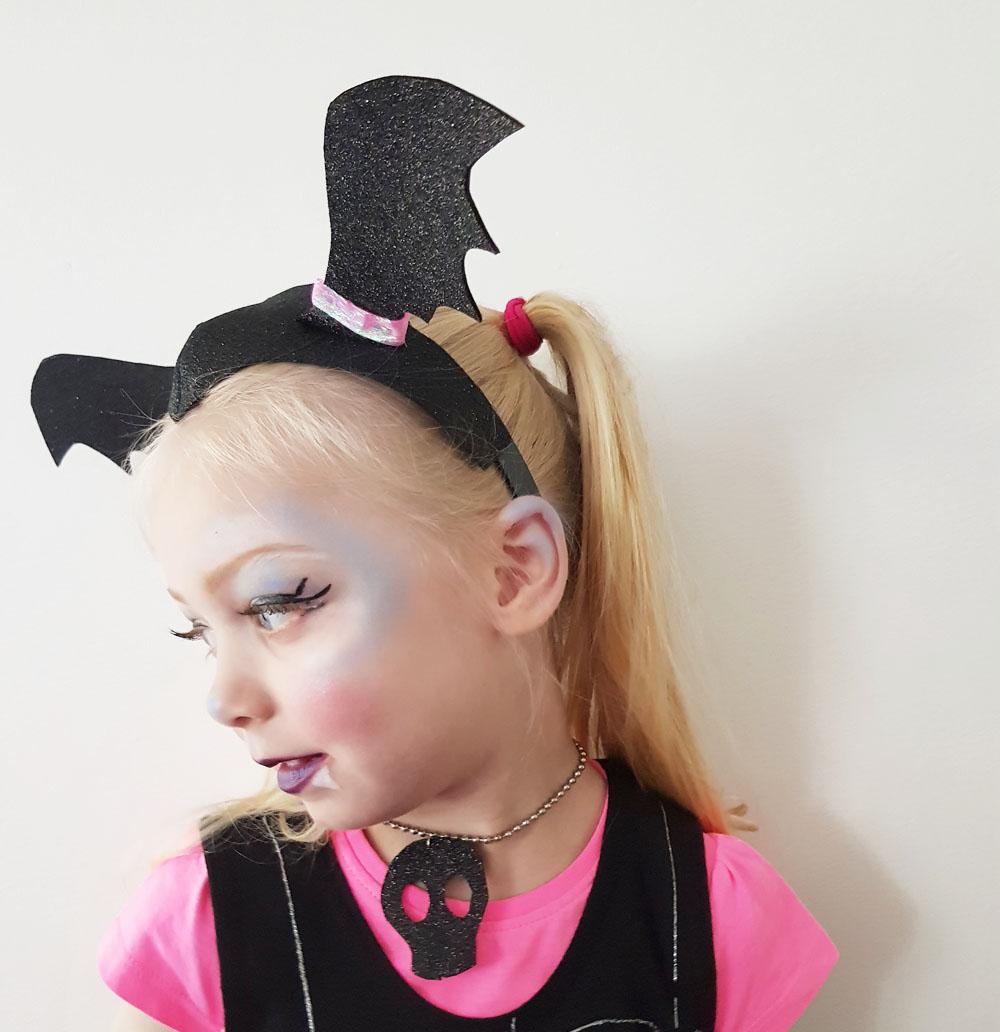 vampirina no sew fancy dress up halloween disney diy headband hair vampire tutorial mum crafts 13.jpg
